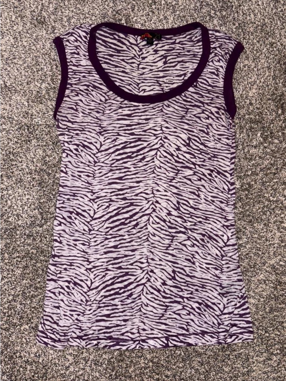 Vintage Y2K Purple and white zebra print grunge tank top
